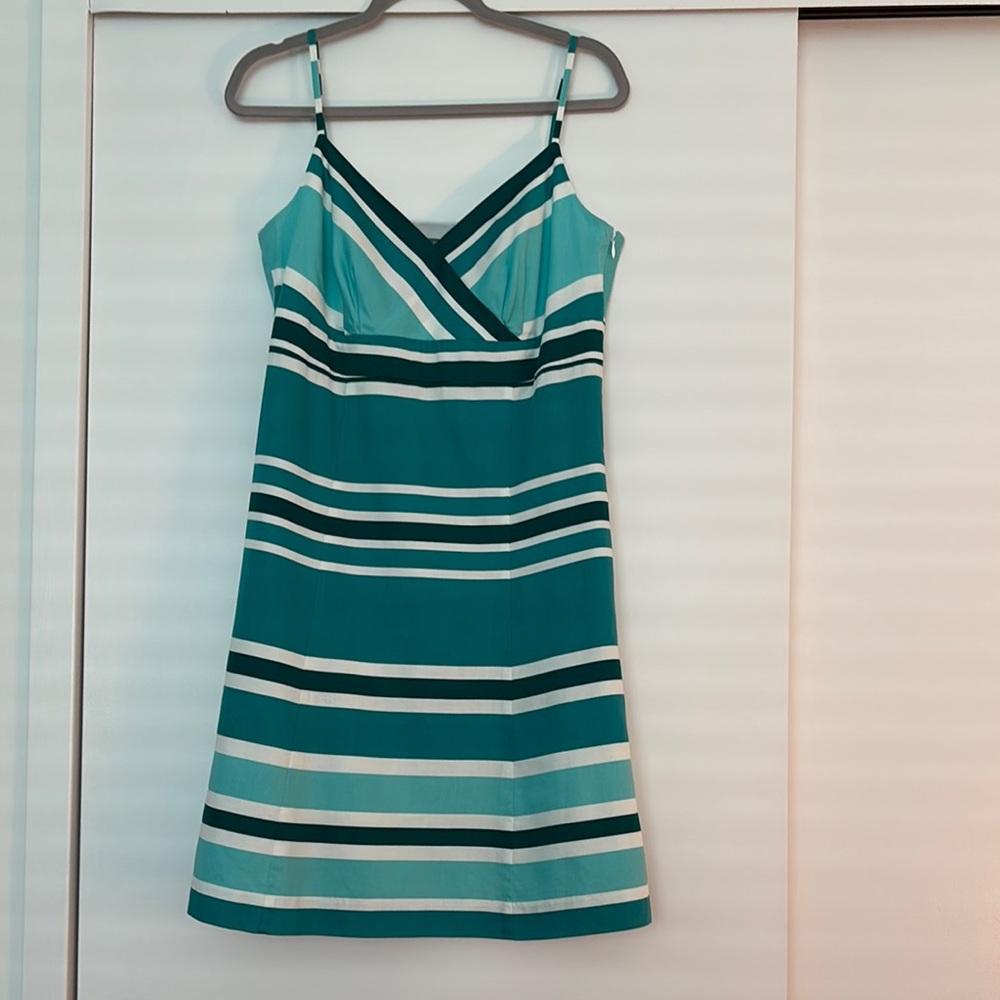 Ann Taylor Green Sleeveless Mini Sundress